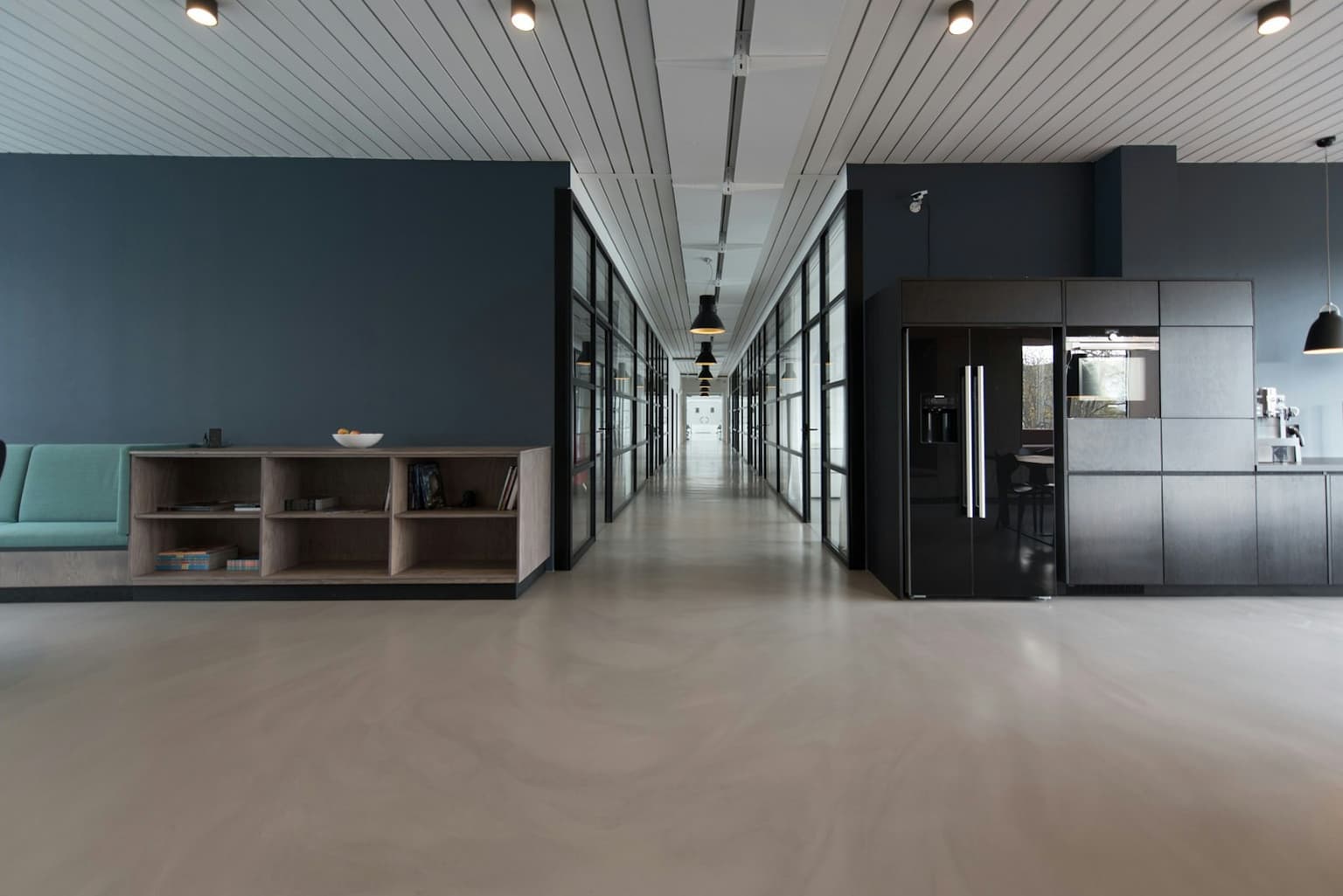 Energy customer service office